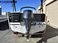Hurricane 236 Fundeck