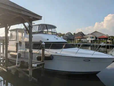 Carver 455 Aft Cabin 