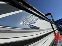 G3 Boats Sun catcher 322ss