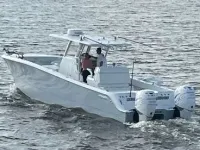 Invincible 33 Catermaran 