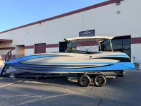 Domn8er Deck boat