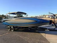 Domn8er Deck boat