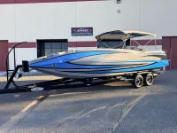 Domn8er Deck boat