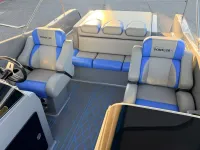 Domn8er Deck boat