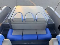 Domn8er Deck boat