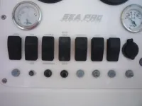 Sea Pro SeaPro 235 WA - S O L D !