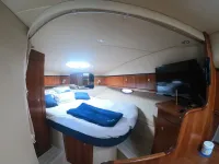 Cruisers 340 Express 