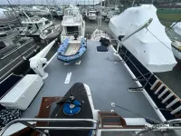 Defever Raised Pilothouse
