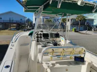 Pursuit 2670 Cuddy Console