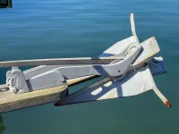 Bertram Fly Bridge Cruiser 