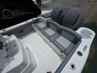 NauticStar 2602 Legacy 
