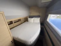 Aquila 44