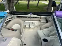 Sea Ray 220 Bow Rider