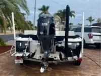 NauticStar 2140 Sport Shallow Bay 