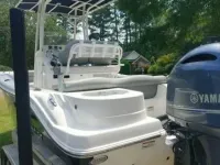 NauticStar 2102 Legacy