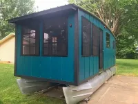 Custom 25 Hadlee Houseboat