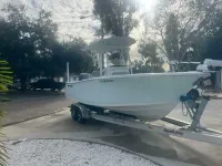 Sportsman 232 Platinum Center Console
