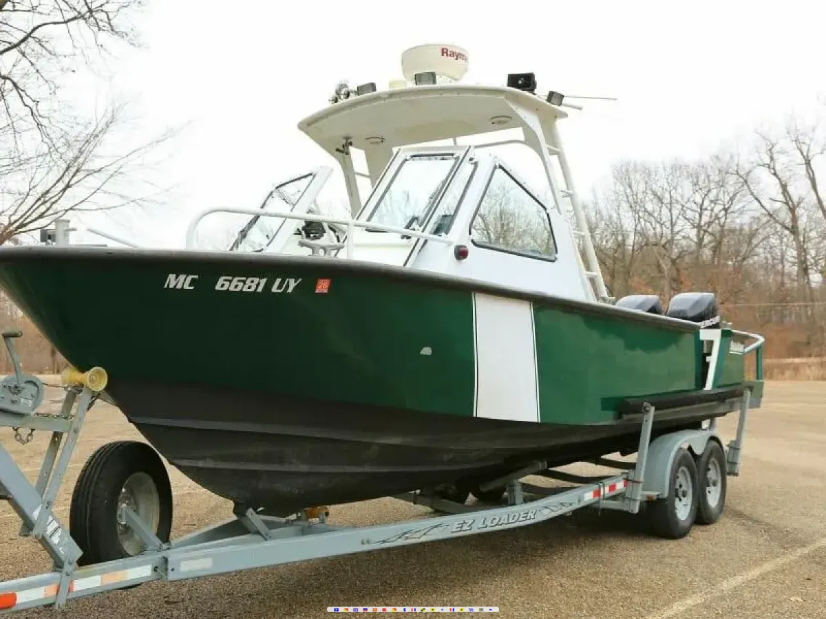 SeaArk 25 V Commander SAMA 365 