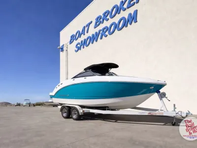 Chaparral Sunesta 224 