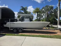 Contender 25 