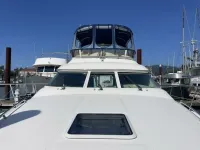 Sea Ray 400 Sedan Bridge
