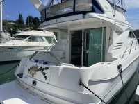 Sea Ray 400 Sedan Bridge