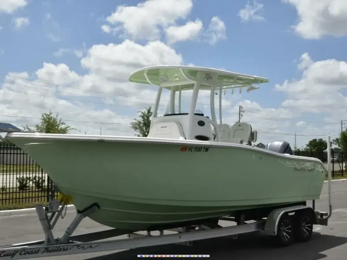 Sea Pro 239 Deep V DLX 