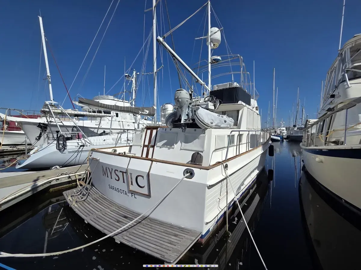 Grand Banks Classic 46 