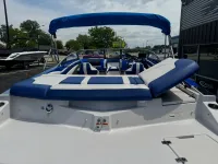 Glastron Gt225
