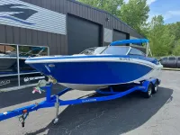 Glastron Gt225