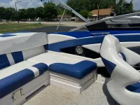 Glastron Gt225