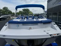 Glastron Gt225