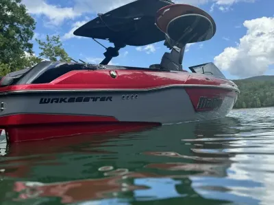 Malibu 23 lsv 