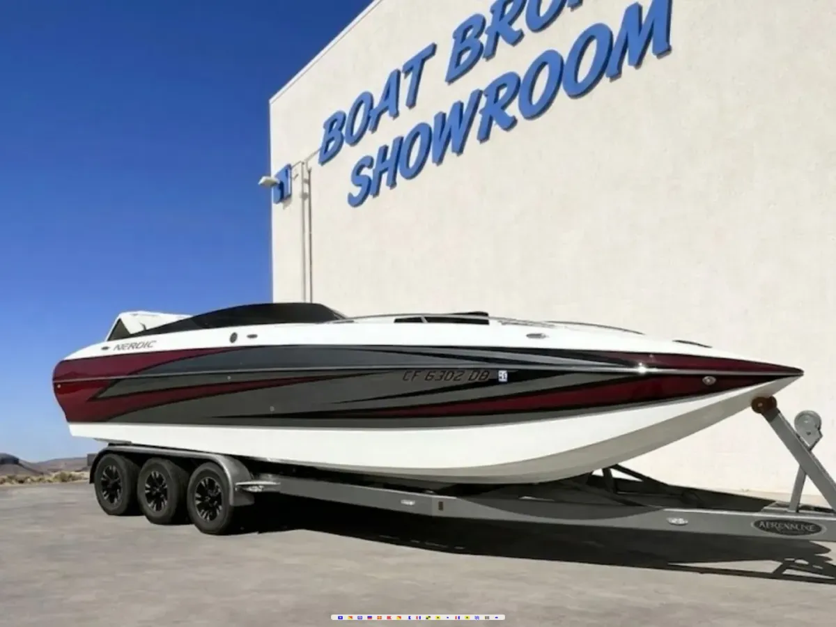 Nordic 26 deck boat 