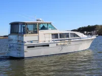 42' Bertram Motor Yacht