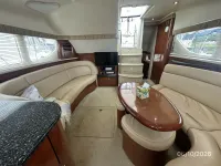 Sea Ray 390