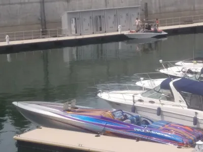 Outerlimits  42 Legacy  Triple 525 EFI  100 MPH  Trailer Included 