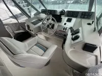 Cruisers Express Bridge 4280 