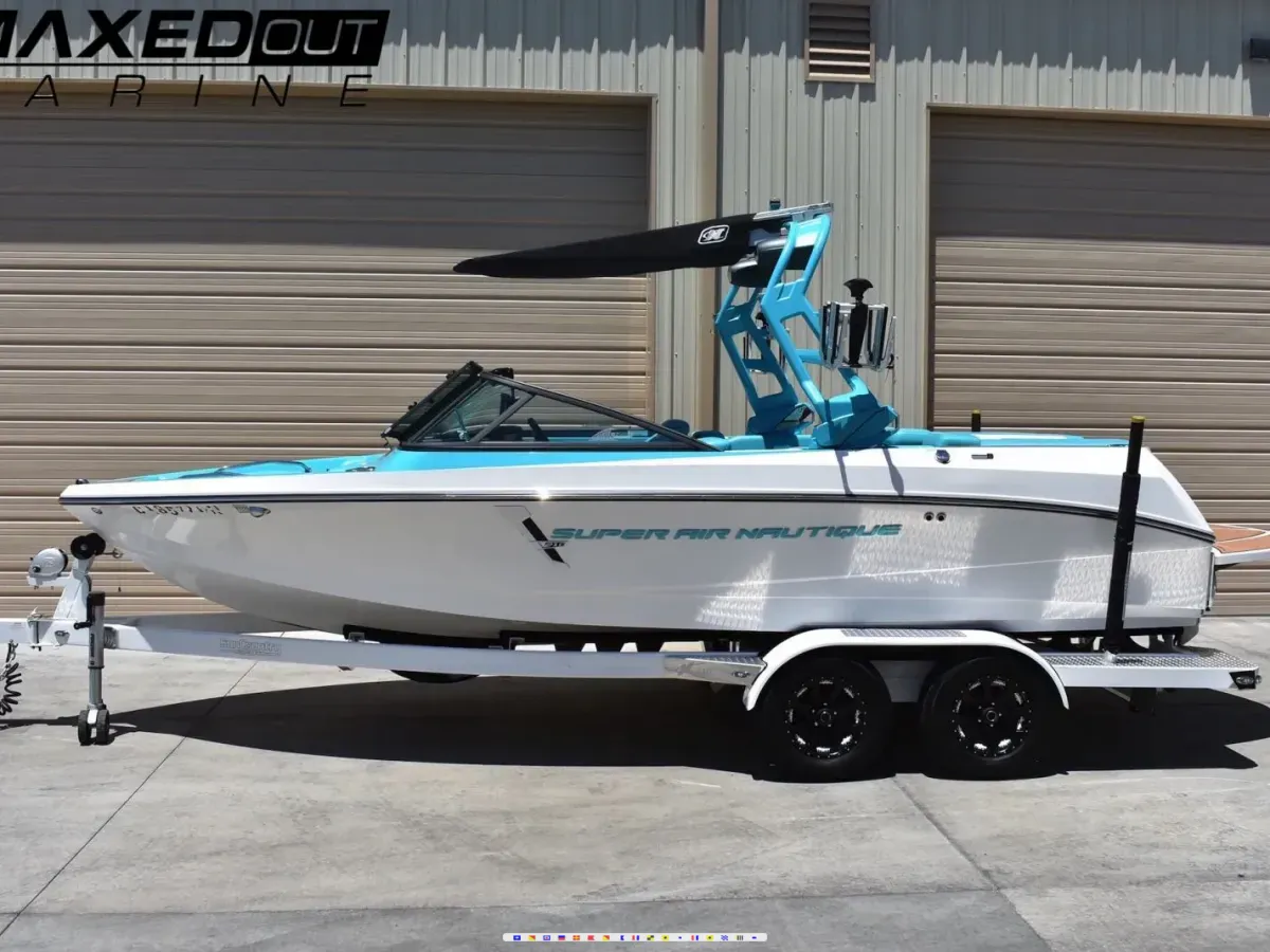 Nautique Super Air Nautique 210 