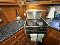 Carver 406