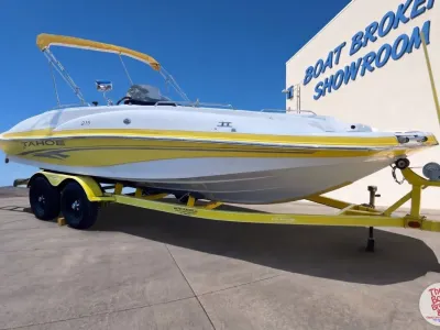 Tahoe 221 