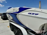 Ultra Custom Boats 28 Stealth 