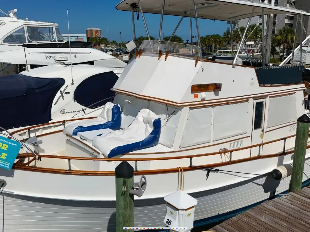 Grand Banks 42 Classic 