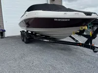 Sea Ray Weekender 210 Select