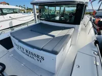 Axopar 37 XC Cross Cabin