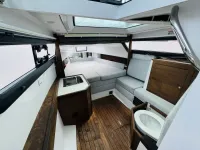 Axopar 37 XC Cross Cabin
