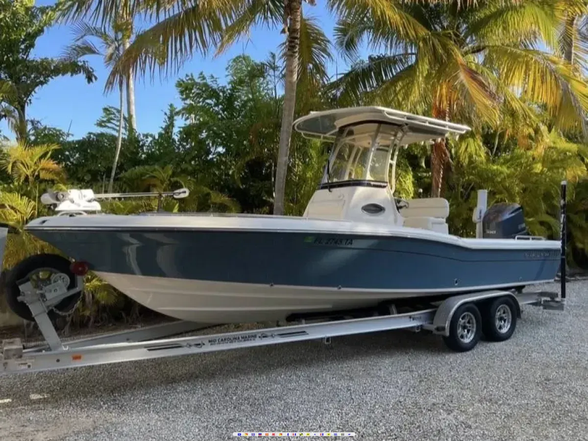 Grady White 251 Coastal Explorer 