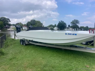 Hellkats Powerboats 32 widebody 