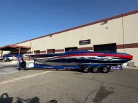 Donzi ZR 38