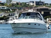 Chaparral 320 Signature